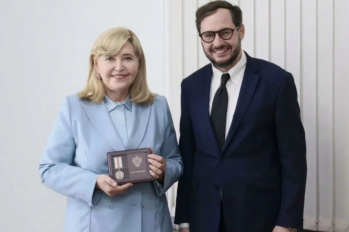 Депутат Госдумы Тамара Фролова награждена ведомственным знаком ФМБА России
