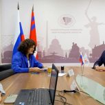 Андрей Гимбатов подал документы на регистрацию в Избирательную комиссию Волгоградской области