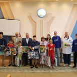 Молодогвардейцы передали более 1 500 подарков юным пациентам Тульской детской областной больницы