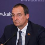 Председатель ЗСК Юрий Бурлачко оценил работу по привлечению частных инвестиций в региональное ЖКХ