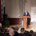 Патриотическое воспитание молодежи в Москве строится на диалоге, истории и личной вовлеченности — эксперты