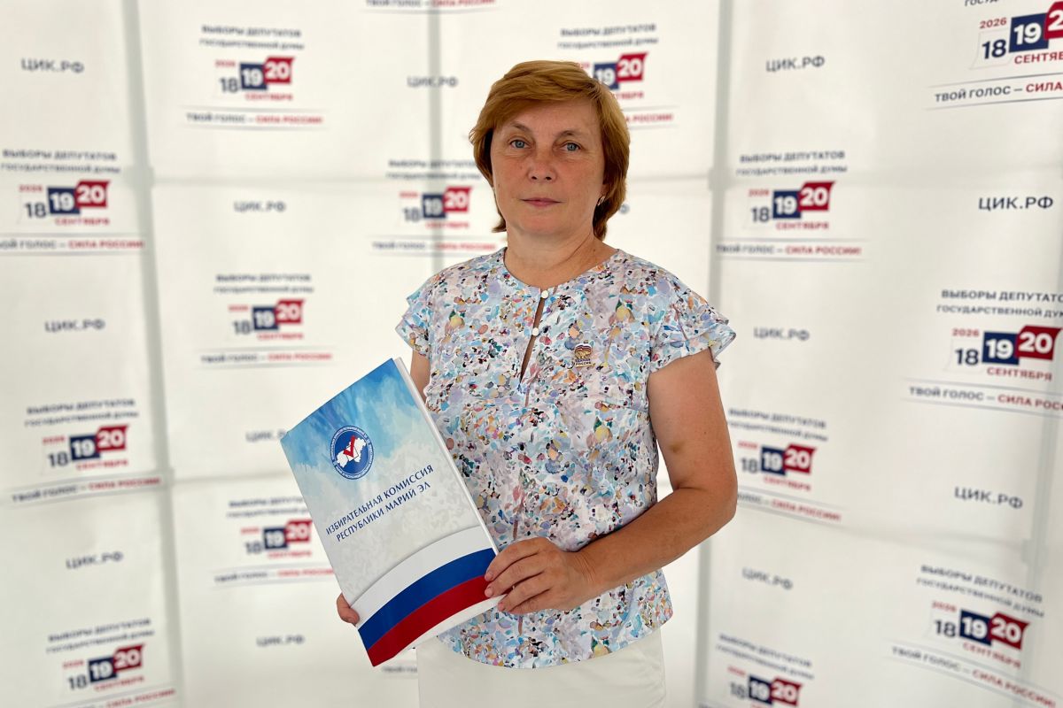 Наталья Козлова представила документы в Избирком Марий Эл