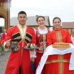 В Дрожжановском районе фестиваль «Троицкие напевы» собрал гостей из разных регионов России