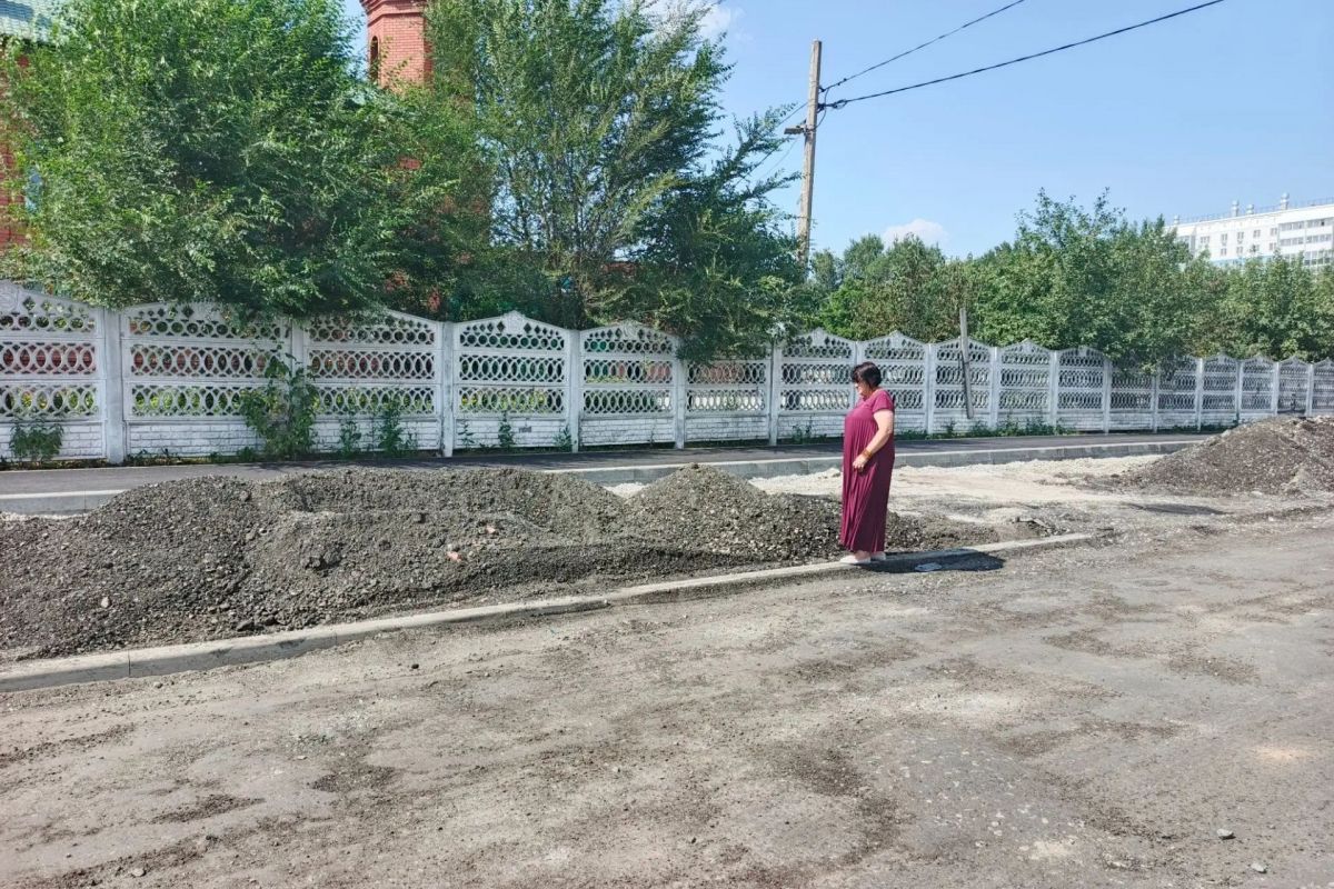 В Металлургическом районе продолжается масштабный дорожный ремонт