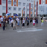 Открытую тренировку для жителей Петропавловска-Камчатского провела восьмикратная чемпионка мира по самбо Светлана Галянт