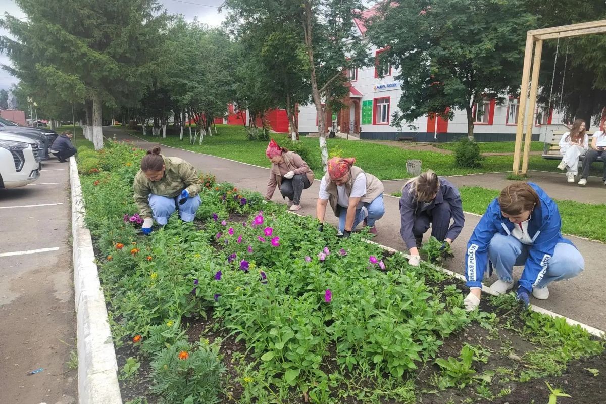 Активисты «Единой России» присоединились к субботнику в Аскинском районе Башкортостана