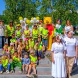 Шахматные турниры, семейные шествия и акции: «Единая Россия» провела праздничные мероприятия для югорчан