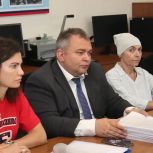 «Единая Россия» сдала в Амуризбирком документы для заверения списка кандидатов на выборы в Законодательное Собрание региона