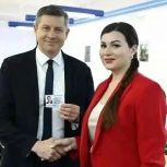 Егор Ковальчук получил удостоверение кандидата в губернаторы