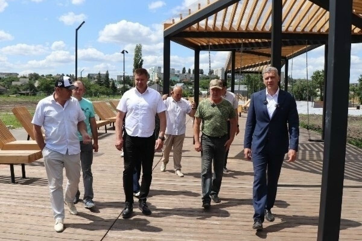 Народная программа в действии: в Уварово почти готова новая набережная