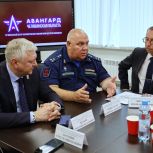 Дмитрий Вяткин принял участие в межрегиональном семинаре по патриотическому воспитанию