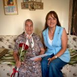 В Касимовском и Сапожковском округах чествовали долгожителей в рамках проекта «Старшее поколение»