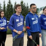 «Молодая Гвардия Единой России» почтила память Героев танкового сражения под Прохоровкой в Белгородской области