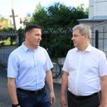 Александр Шевченко и Дмитрий Морев проверили ремонт дворовых проездов в Ломоносовском и Северном округах