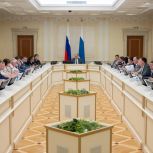 Денис Паслер обсудил готовность Свердловской области к проведению Международного фестиваля молодежи