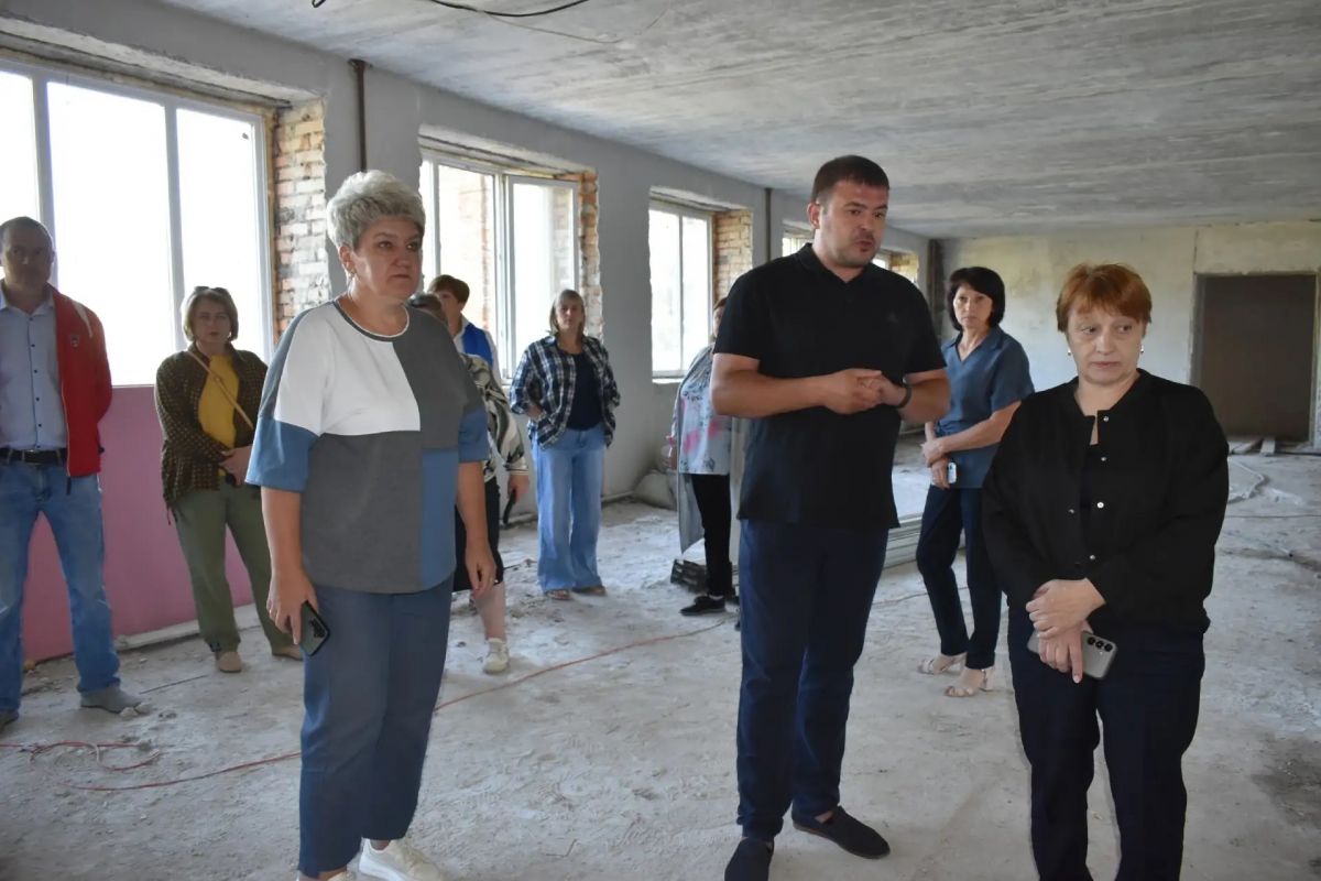 Галина Ампилогова посетила Назаровский округ с рабочим визитом