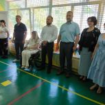 Единороссы приветствовали юных паралимпийцев