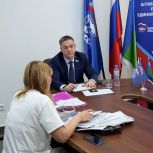 Андрей Осадчук провёл личный приём граждан в Нягани