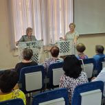Встреча с легендарным добровольцем: участники проекта «Старшее поколение» узнали секреты активного долголетия