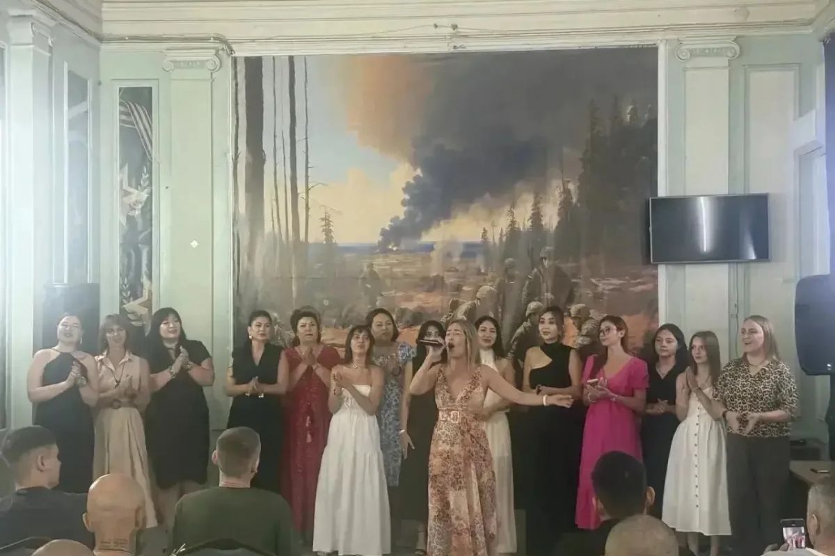 Женское движение Единой России поздравило участников СВО с Днем Военно-морского флота