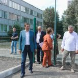Школы, поликлиника, ДК, дороги: депутаты «Единой России» оценили темпы и качество работ на объектах Народной программы