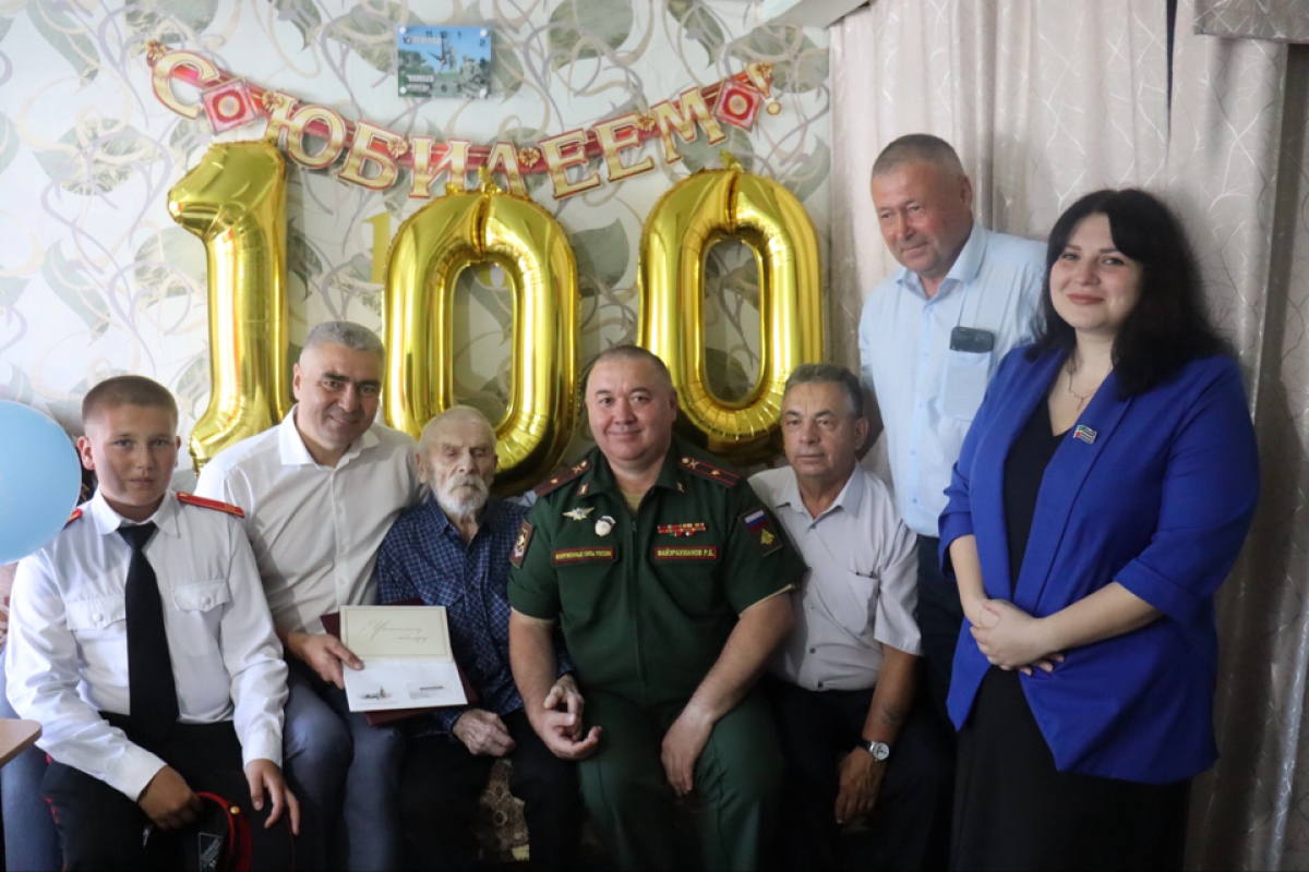 В Камско-Устьинском районе 100-летие отметил единственный ветеран Великой Отечественной войны Николай Макарчев