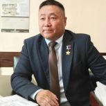 Буян Куулар подал документы в Избирательную комиссию РТ для участия на предстоящих выборах