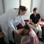 В Иркутской области депутаты всех уровней, члены и сторонники «Единой России» передают «Коробки храбрости» в детские стационары медучреждений