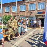 При поддержке «Единой России» в Мартыновском районе Ростовской области открыли мемориальную доску Герою СВО