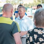 Панков встретился с жителями по вопросам благоустройства сквера на Улешах