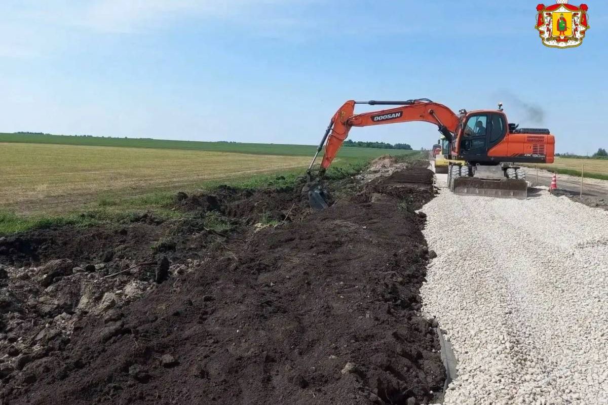 В Сараевском округе продолжается капремонт участка автомобильной дороги Сапожок – Сараи – Борец – Шацк