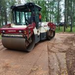 В Чагоде продолжается благоустройство Сквера памяти