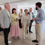 «Работы идут по графику»: в Тольятти «партдесант» проверил ход капремонта школ и детских садов:
