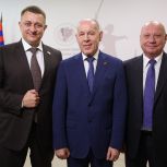 Кандидаты-одномандатники от «Единой России» подали документы в избирательную комиссию Волгоградской области
