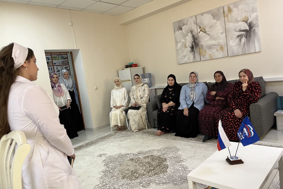 В Чеченской Республике при содействии «Единой России» проходит просветительская акция «Здоровое лето старшего поколения»