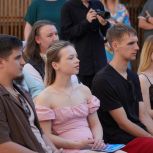 В День семьи, любви и верности в самарском Дворце бракосочетания обсудили тренды современной семьи