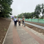 Работы по обустройству двух общественных пространств во Владивостоке завершатся до конца августа