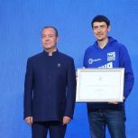 Дмитрий Медведев посетил Всероссийский форум «Гвардейск» подо Ржевом