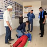 В Чечне при участии «Единой России» проходят мастер-классы по оказанию помощи на воде