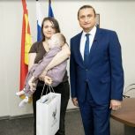 Трудоустройство, получение жилья, поступление в ссуз: депутаты «Единой России» содействуют жителям регионов в решении различных вопросов