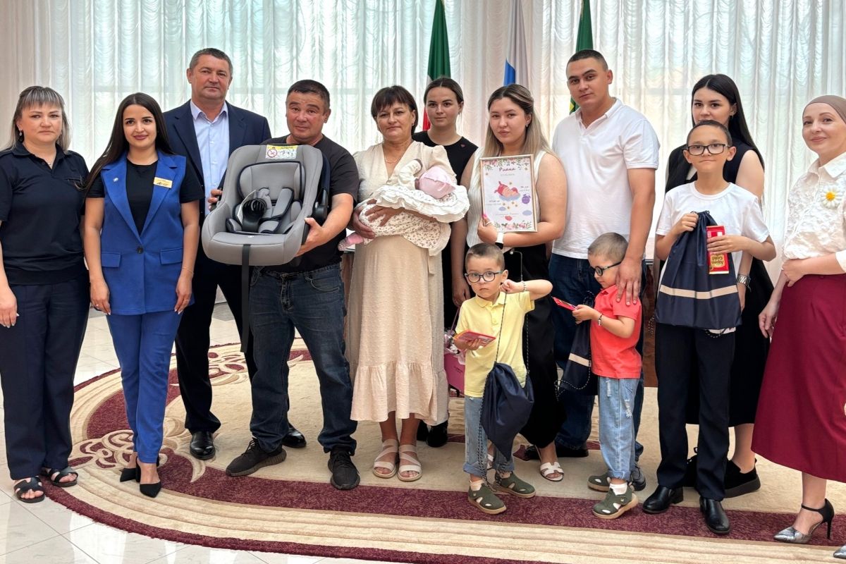 В семье Давытовых из Мамадышского района родился пятый ребенок