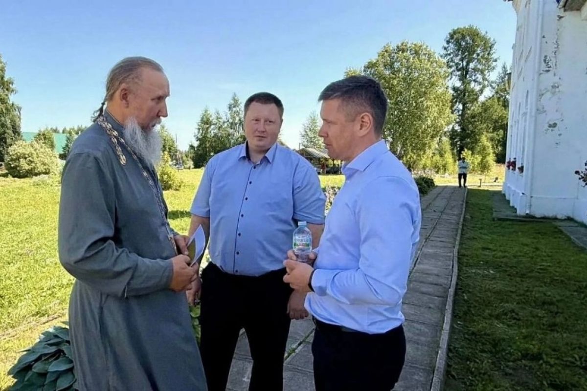 В деревне Погост Няндомского округа состоялся XIV православный патриотический фестиваль «Благодатное небо — 2026»