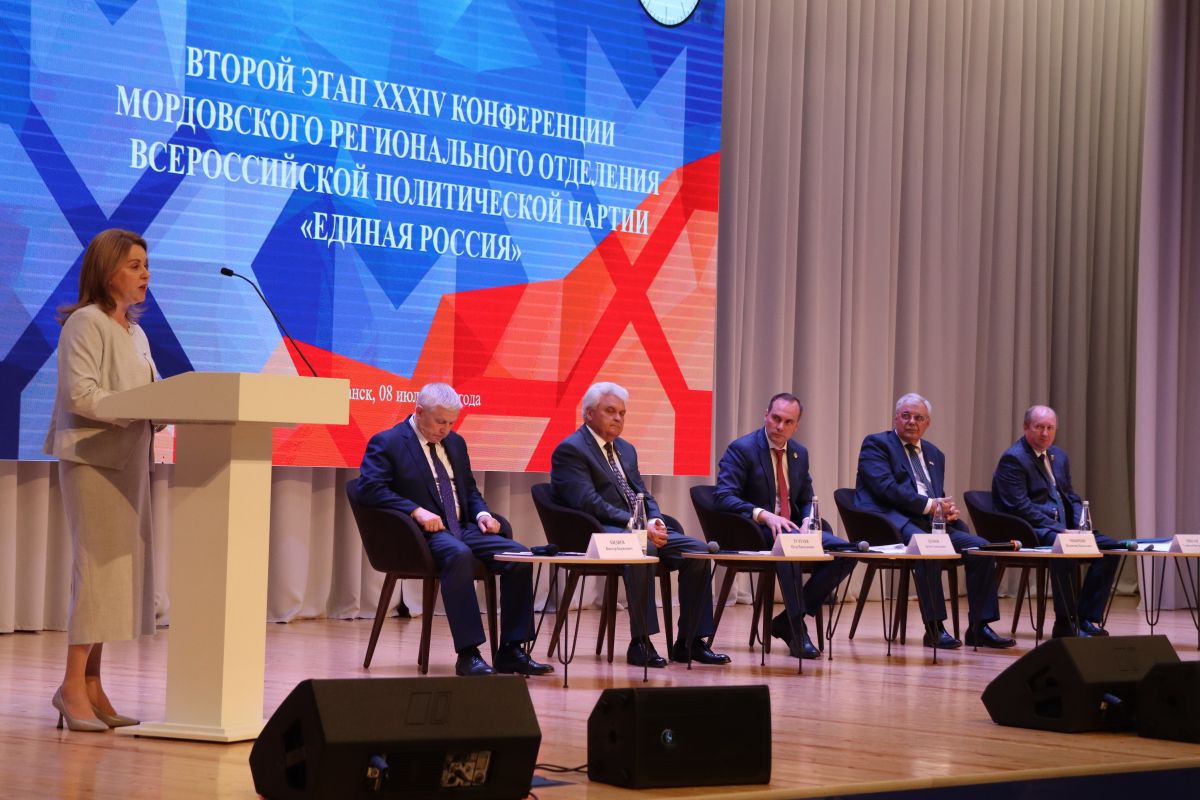 Татьяна Барашихина: "Так хотелось бы, чтобы наши дети,  жили лучше нас, были сильными, смелыми, от всей души любили нашу Родину"