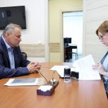 Заместитель председателя Госдумы Петр Толстой подал документы для участия в выборах депутатов Государственной Думы IX созыва