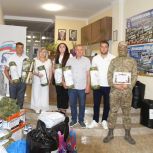 В День ветерана боевых действий активисты «Единой России» в Ялте передали очередную партию гумпомощи бойцам СВО