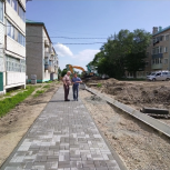 Дмитрий Чайка проинспектировал ход ремонтно-строительных работ в поселке Прогресс