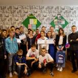 В Осинниках сторонники «Единой России» провели «РосКвиз», посвященный Дню России