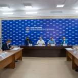 «Единая Россия» объединила все добровольческие движения для помощи врачам и больницам области