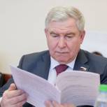 Депутат фракции "Единая Россия" Государственной Думы РФ Сергей Есяков принял участие в обсуждении вопросов развития возобновляемой энергетики и электротранспорта RENWEX-2021
