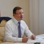Дмитрий Азаров поздравил жителей региона с Международным днем защиты детей